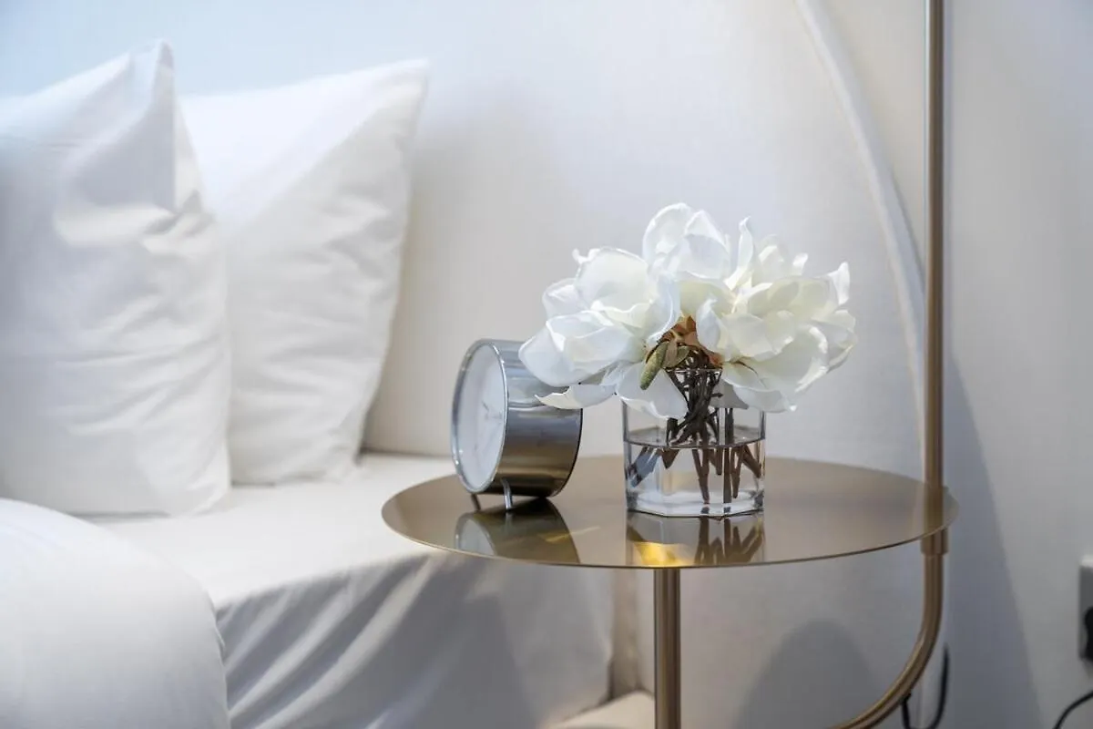 Serene Studio Apartment At Azizi Riviera Near To Burj Khalifa Dubai