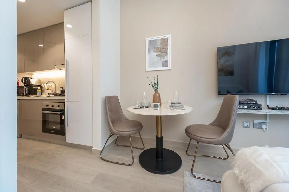 Serene Studio Apartment At Azizi Riviera Near To Burj Khalifa Dubai