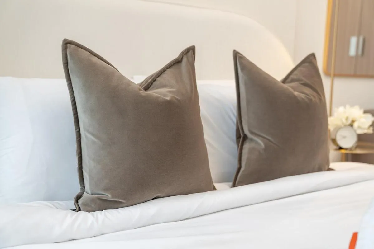 Serene Studio Apartment At Azizi Riviera Near To Burj Khalifa Dubai