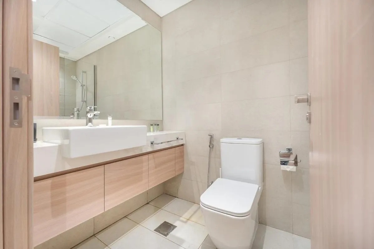 Serene Studio Apartment At Azizi Riviera Near To Burj Khalifa Dubai